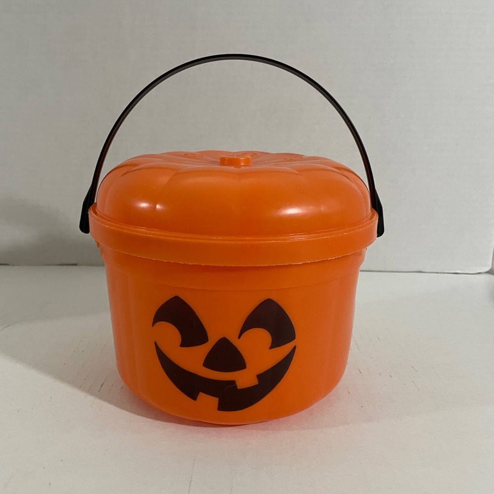 McPunk’n Vintage 1986 McDonald’s Happy Meal Pail